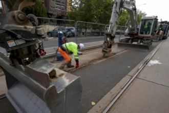 esential motivul pentru care tramvaiele 27 reiau circulatia pe calea dudesti modernizarea sinelor se amana probleme si pe ferdinand si pe gheorghe sincai 6a153f5e1b004