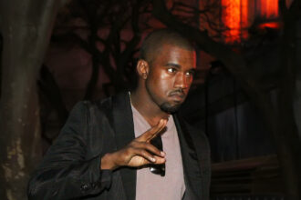 mega concert kanye west la bucuresti pe arena nationala negociat de pmb deocamdata nimic nu e batut in cuie 6a19883e2a005