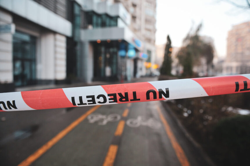 breaking pericol de explozie in bucuresti scurgeri de gaze la un bloc din zona nicolae grigorescu oameni evacuati trafic blocat linii stb deviate 6a3933855861f