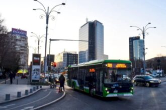 petitie pentru noi benzi stb pe bd tineretului bd dimitrie cantemir piata universitatii solutia este deja inclusa in pmud si trebuie implementata 6a2a88d983bdf