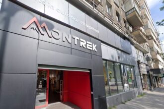 video un nou magazin se deschide la piata unirii acolo unde unul tocmai s a inchis cu pomana ca la carte respectiv cu tot cu coliva 6a38d1146b764
