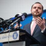 alexandru rogobete nu voi vota niciodata o lege care slabeste sistemul de sanatate fostul ministru critica masurile care afecteaza personalul medical 6a61bd8d17585