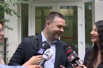 ciprian ciucu a venit la politie pentru controlul judiciar sunt nevinovat n am luat spaga 6a5719ecc21b2