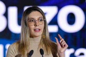 diana buzoianu toate partidele au votat astazi mai putin usr amanarea proiectului de lege privind strategia de biodiversitate 6a6b47c11d126