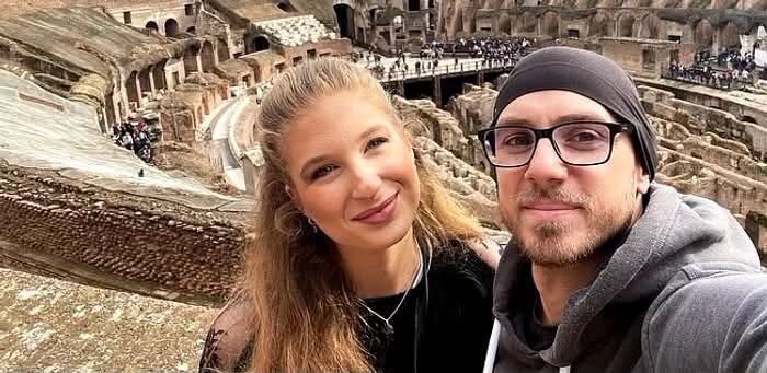 doi bucuresteni sot si sotie au disparut in drum spre transalpina dupa ce au plecat cu cortul familia si politia ii cauta de peste 24 de ore 6a59d4a12b478