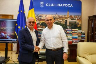 emil boc s a intalnit cu premierul ilie bolojan discutii despre proiectele pnrr si prioritatile administrative 6a51245994500