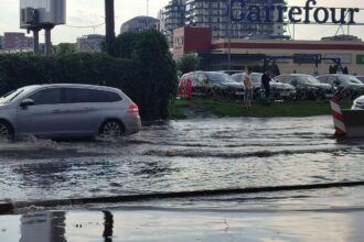 foto linii stb blocate strazi inundate si copaci doborati de vant in bucuresti in urma codului rosu de furtuna zonele afectate 0c3d7e19