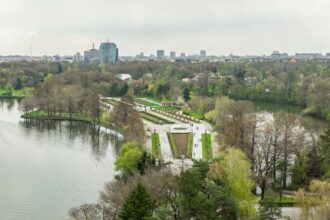 foto parcul herastrau are de azi si plan de regenerare semnat la doua luni dupa ce lacul a fost golit vestea insotita de poze din alt anotimp a fost data de pmb b532dd8c