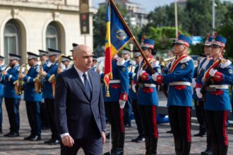 ilie bolojan cu prilejul zilei mai munca angajatilor din acest minister contribuie la siguranta cetatenilor 6a58d9c3ea40e