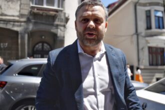 la multi ani sua transmite ciucu din concediul de odihna din portugalia primarul general al capitalei spune ca lumea libera de astazi datoreaza enorm contributiei americane 6a48e96a55ce1