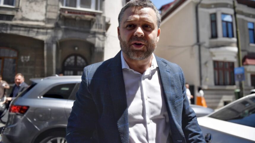 la multi ani sua transmite ciucu din concediul de odihna din portugalia primarul general al capitalei spune ca lumea libera de astazi datoreaza enorm contributiei americane 6a48e96a55ce1