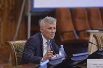 liderul senatorilor psd atac la adresa dianei buzoianu pesta neomarxista a ajuns pe litoral s a pus pe demolat terase 6a5ca67218e75
