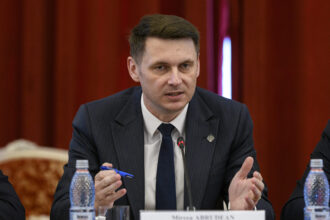 mircea abrudean pnl cere sesiune extraordinara pentru pnrr liberalul spune ca jaloanele pot fi inchise pana la finalul lunii 6a5f2ae633cc2