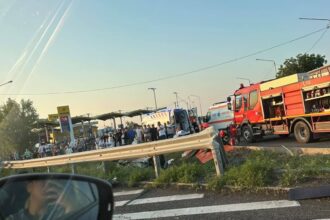 o persoana a murit in urma unui accident produs pe a2 in zona lehliu gara e coloana de masini pe sensul bucuresti constanta 6a59c69076f12