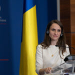 oana toiu raspuns la adresa criticilor despre ia bunicii sale purtata la unesco astazi ma simt datoare fata de mostenirea cuiva drag sa nu tac 6a6a5d5d89cd1