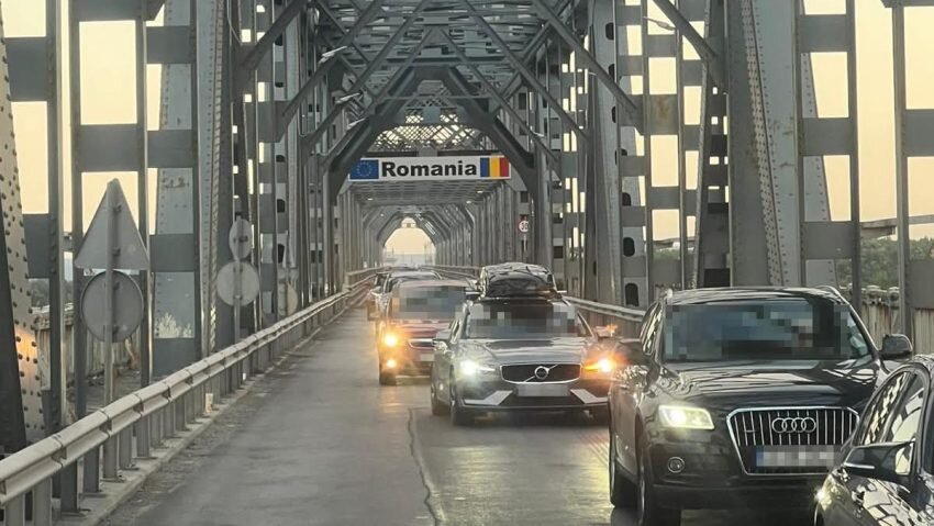 podul prieteniei s a redeschis complet traficul dintre giurgiu si ruse a fost reluat pe ambele sensuri 6a449275d2023