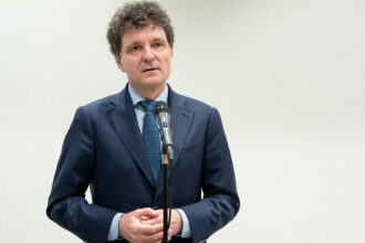 presedintele nicusor dan n a mai desemnat de 29 de zile niciun candidat pentru functia de premier ce spun juristii si deciziile ccr 6a5f4e161d03b