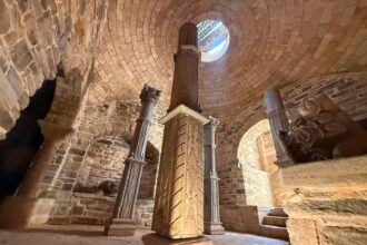 rogobete il invita pe ghinea la muntele athos dupa ce l a ironizat pe facebook 6a5a4c2096bc9