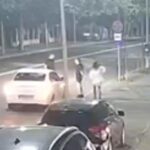 sofer de ride sharing anchetat pentru ca a batut un client pe o strada din sectorul 1 clientul s ar fi urcat beat in masina si i ar fisurat parbrizul cu telefonul 6a58d781318d5