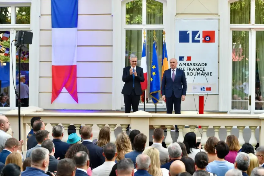 tot statul paralel la receptia ambasadei frantei romania incolonata la ordin 6a57ba008236e