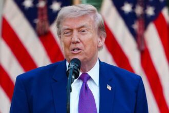 trump anunta ca americanii vor cere compensatii pentru protejarea stramtorii ormuz 6a54e0a0993c7