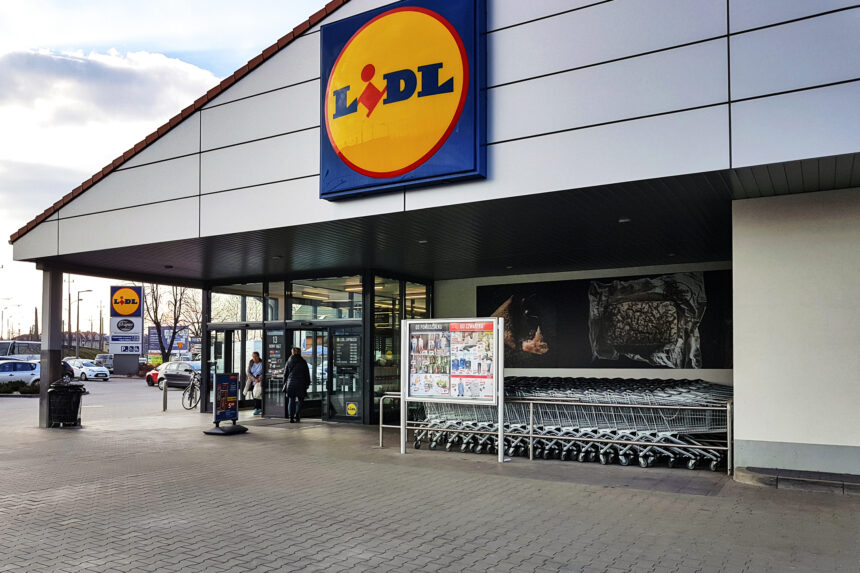 foto alerta alimentara la lidl budinca cu ciocolata retrasa de pe rafturi dupa depistarea unei bacterii banii se dau inapoi si fara bon fiscal 6a86a414ac359