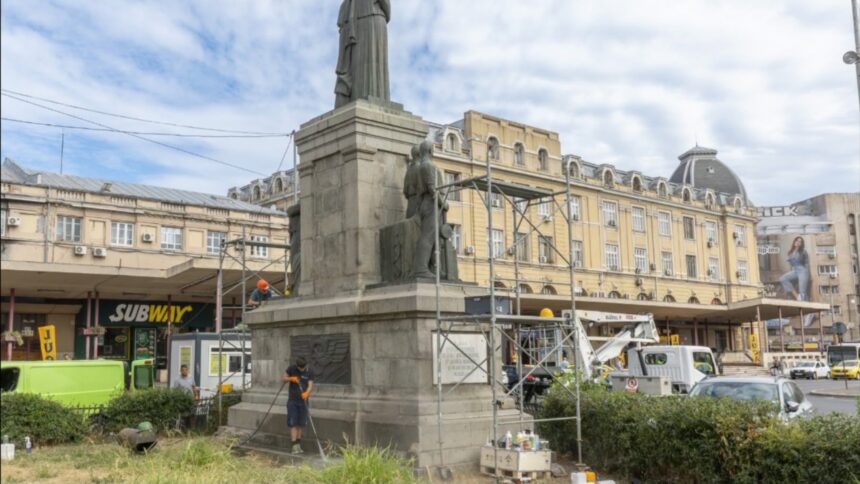 foto peste 330 de monumente istorice din bucuresti sunt curatate pmb ne arata cum sunt locatiile inainte si dupa interventii 6a8679e466937