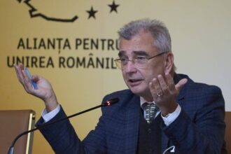 petrisor peiu numarul 2 in aur anunta ca nu va participa la votul pentru amendamentul fritz voi demisiona din functia de lider de grup daca partidul voteaza 6a8e918e6e869