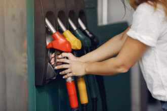 preturile la motorina au luat o razna un fost ministru al energiei cere interventia guvernului 6a84346856c8d
