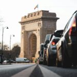 semafoarele din aproape 35 de intersectii din bucuresti nu functioneaza traficul este dirijat de politisti sofer cozi mari la arcul de triumf 6a8c3eaf85d19
