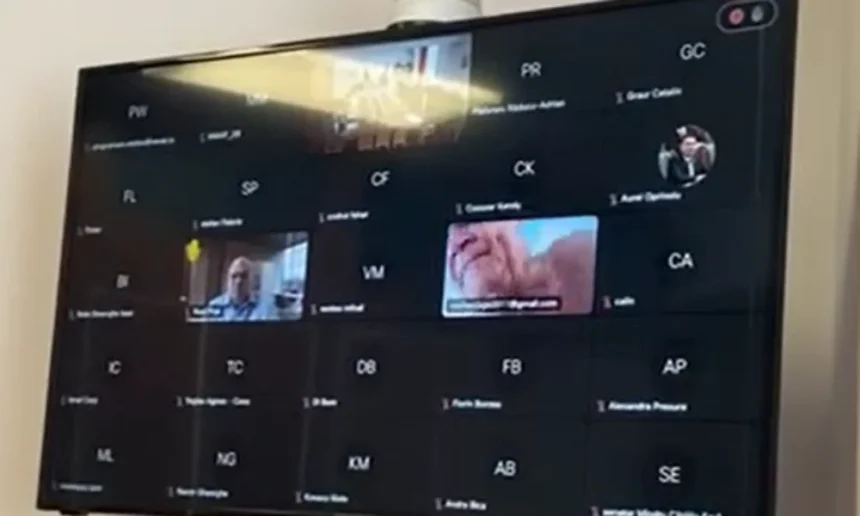 vasile blaga a aparut la bustul gol in timpul sedintei online a unei comisii parlamentare 6a8dabc0ba614